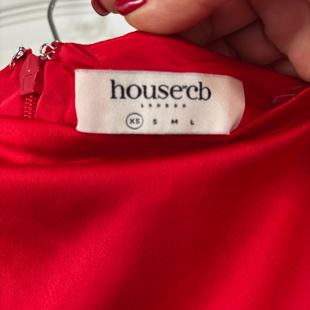 House of CB Colette Fitted Satin Midi Skirt In Scarlet Red Size XS - Picture 5 of 7